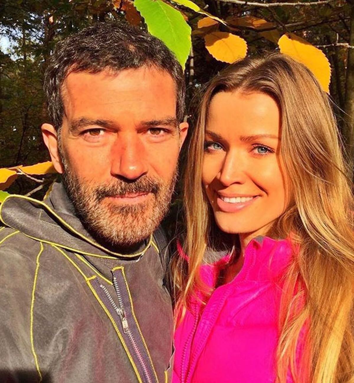 Antonio Banderas párja szőke bombázó – Már 8 éve bolondul gyönyörű barátnőjéért - Nicole Kimpel