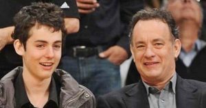 Ő Tom Hanks ritkán látott, 27 éves fia – Truman évek óta nem mutatkozott a nyilvánosság előtt