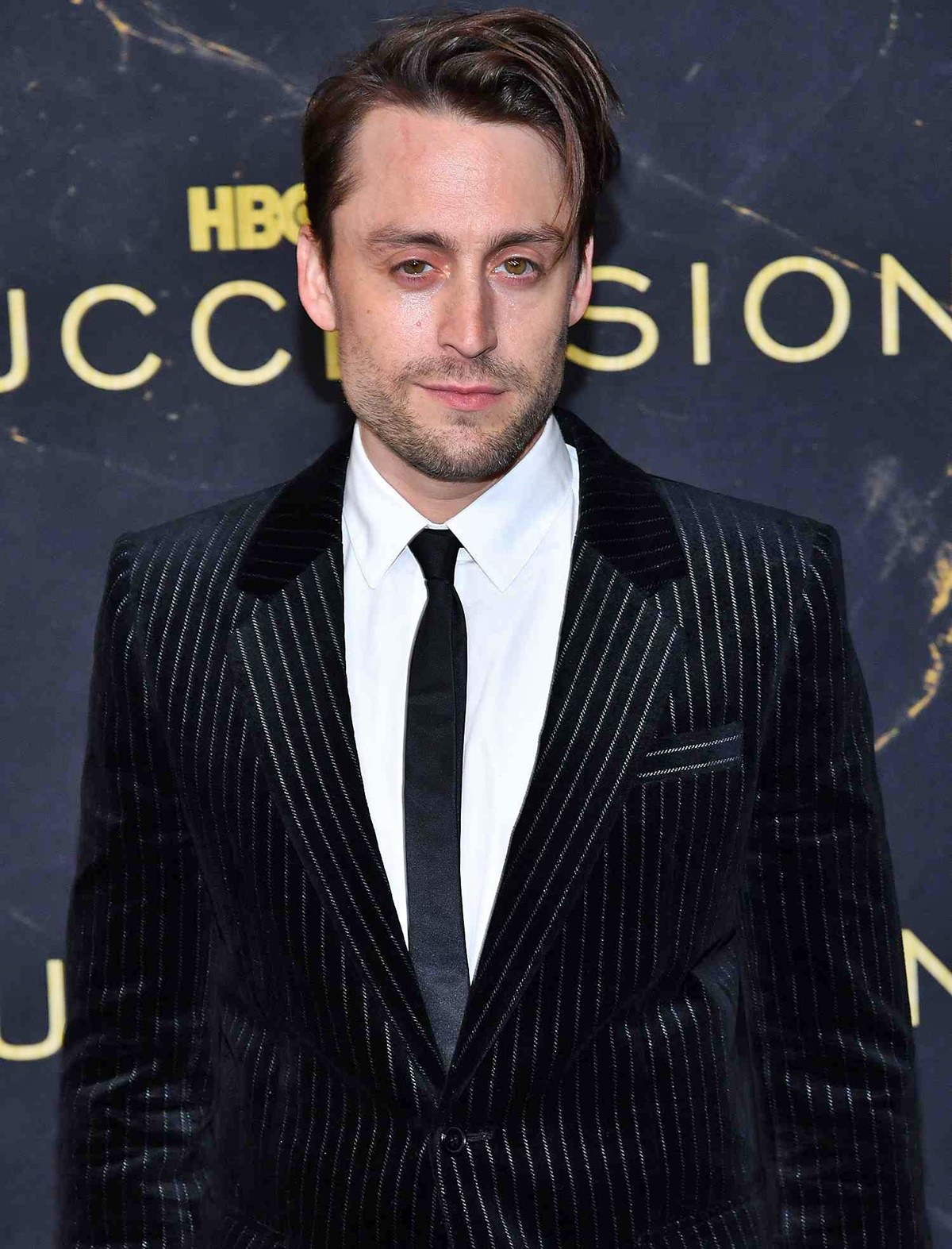 Emlékszel még Kevin öccsére a Reszkessetek betörőkből? Elképesztően jóképű pasi lett belőle - Kieran Culkin