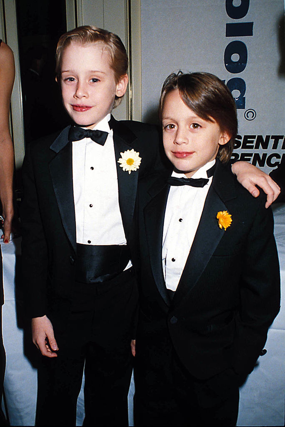 Emlékszel még Kevin öccsére a Reszkessetek betörőkből? Elképesztően jóképű pasi lett belőle - Kieran Culkin