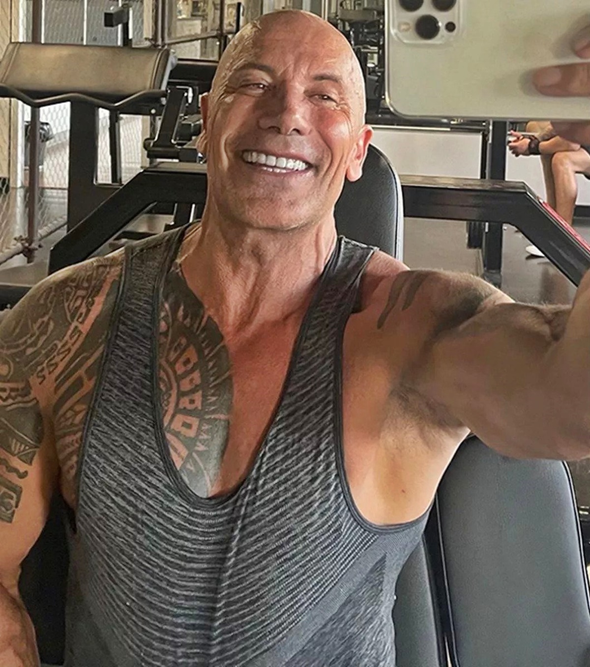 Ő az az átlagos olasz férfi, aki teljesen úgy néz ki, mint Dwayne Johnson - Antonio Muratore