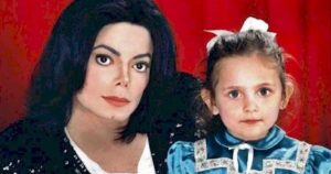 Michael Jackson lánya gyönyörű nővé érett: a 25 éves Paris Jackson szépségével nem lehet betelni