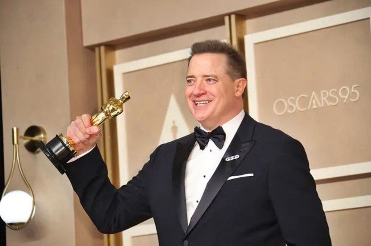 Oscar-díjátadó 2023: Esélyt sem adott senkinek, 7 Oscar-díjat nyert a Minden, mindenhol, mindenkor