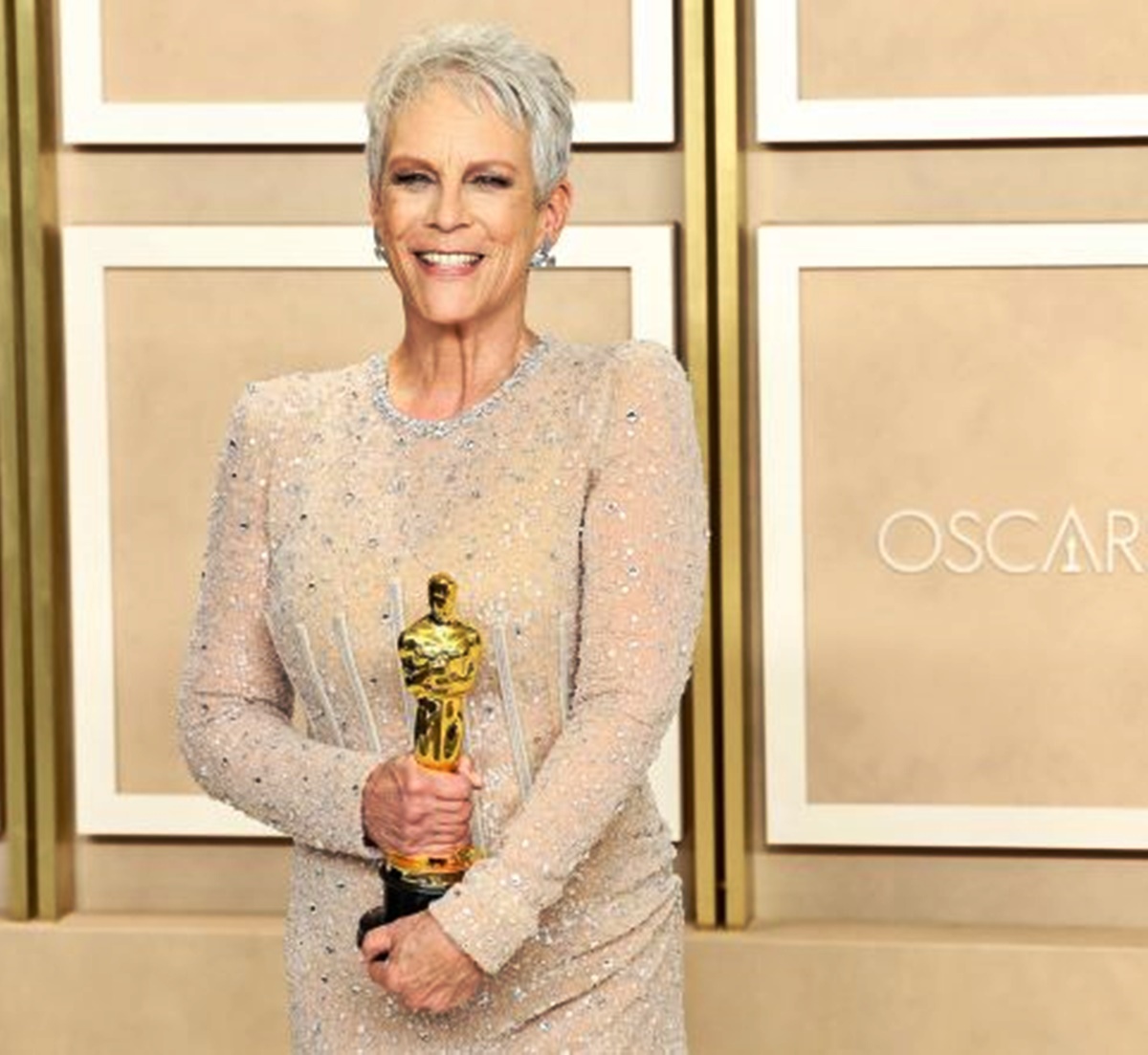 Oscar-díjátadó 2023: A magyar gyökerekkel rendelkező Jamie Lee Curtis 65 évesen ért fel a csúcsra