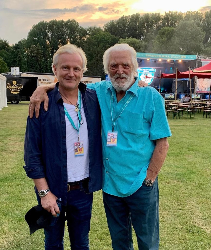 Ő volt Bud Spencer és Terence Hill legendás ellenfele Nézd, hogy néz