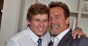 Arnold Schwarzenegger legkisebb fia nagyon jóképű lett: friss fotókon a 25 éves Christopher