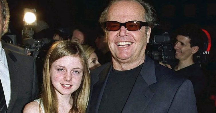 Jack Nicholson ritkán látott lánya már 33 éves - A kis Lorraine csodálatos nővé érett