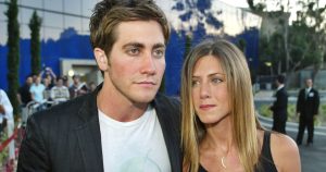 Jake Gyllenhaal kipakolt Jennifer Anistonról: Borzasztóan kínos volt együtt forgatni