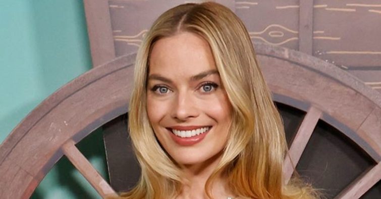 Margot Robbie 27 éves hasonmásán ámulunk: a brit lány a színésznő tökéletes mása