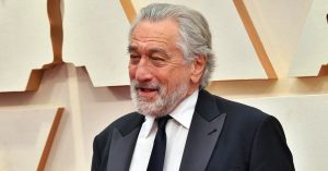 A valóságban ő Robert De Niro barátnője – A színészlegenda sztárjának 34 évvel fiatalabb a párja