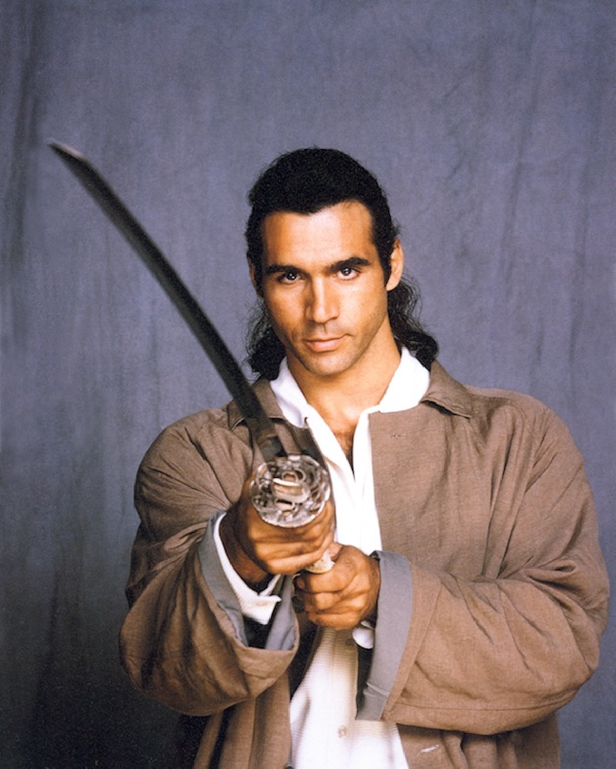 Emlékszel még a Hegylakó sármos Duncan MacLeodjára? Adrian Paul 64 évesen is nagyon jóképű - Adrian Paul