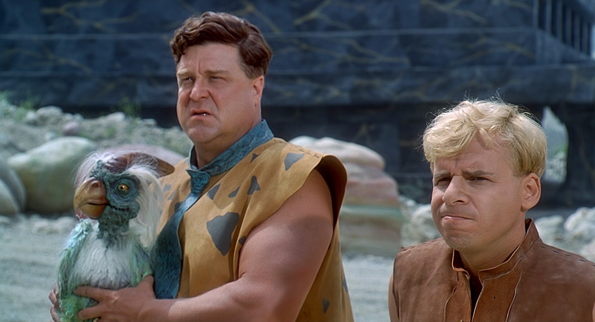 A Flintstone család két sztárja, Frédi és Béni így néz ki most, majd 3 évtizeddel a film után - John Goodman, Rick Moranis