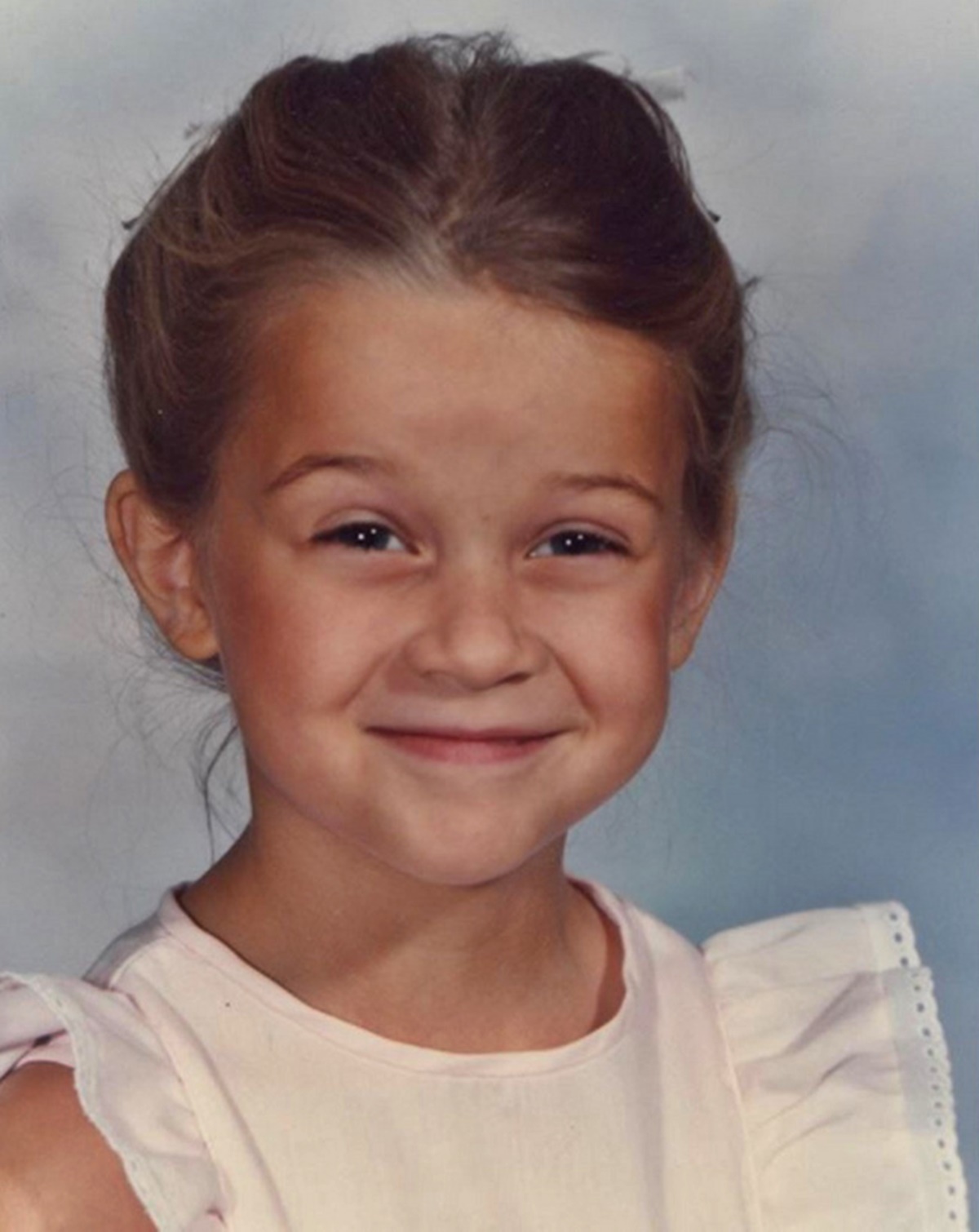 Reese Witherspoon gyerekkori fotójától elolvadunk - Így nézett ki a színésznő óvodás korában