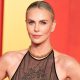 Most ünnepli 49. születésnapját Charlize Theron – Íme 10 meglepő érdekesség a csodaszép színésznőről