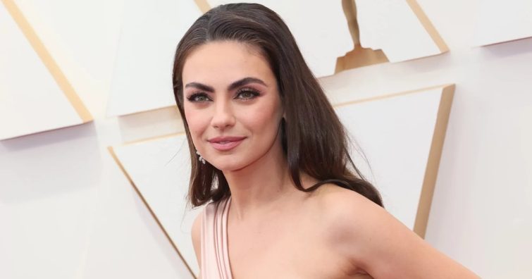 Most ünnepli 41. születésnapját Mila Kunis – Íme 10 meglepő érdekesség a gyönyörű színésznőről