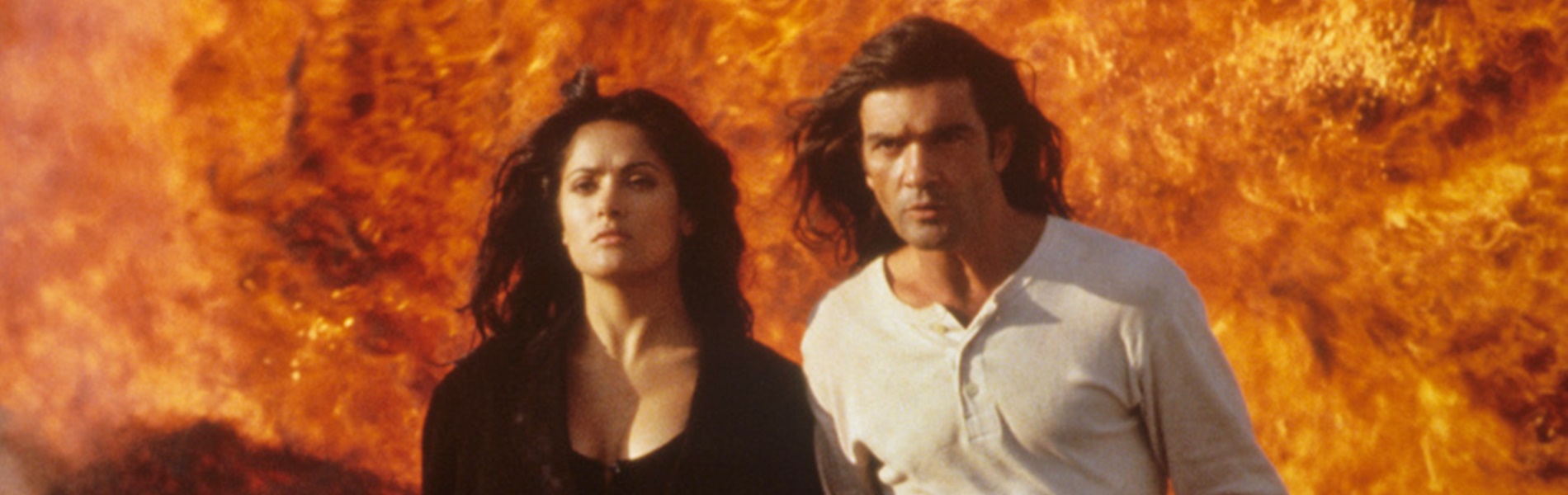 Salma Hayek kipakolt: kész trauma volt a szexjelenet Antonio Banderas-szal a közös filmjükben