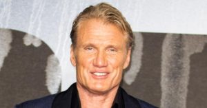 Ő az a 39 évvel fiatalabb csúcsbombázó, akit Dolph Lundgren feleségül vett - Emma Krokdal