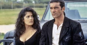 Salma Hayek kipakolt: kész trauma volt a szexjelenet Antonio Banderas-szal a közös filmjükben