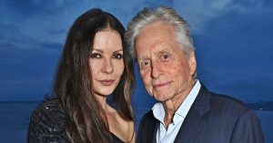 Elképesztően szép menyasszony volt Catherine Zeta-Jones - Már 23 éve, hogy összeházasodott Michael Douglas-szel