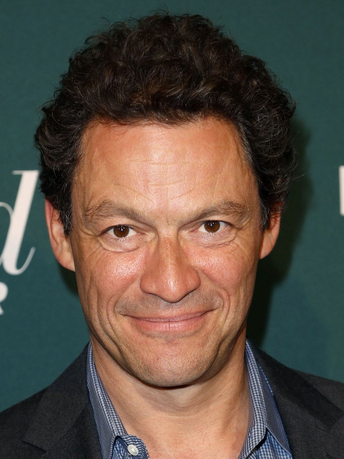 10 érdekesség, amit még nem tudtál Dominic West-ről