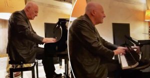 Váratlanul leült egy hotelben zongorázni Anthony Hopkins, mindenki tátott szájjal nézte (Videó!)