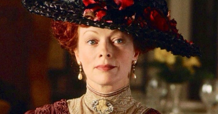 Ő volt Rose anyja a Titanicban - Frances Fisher a mai napig elbűvölő nő