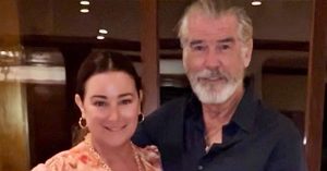 A sok hollywoodi válás közepette Pierce Brosnan megható gesztust tett a felesége felé