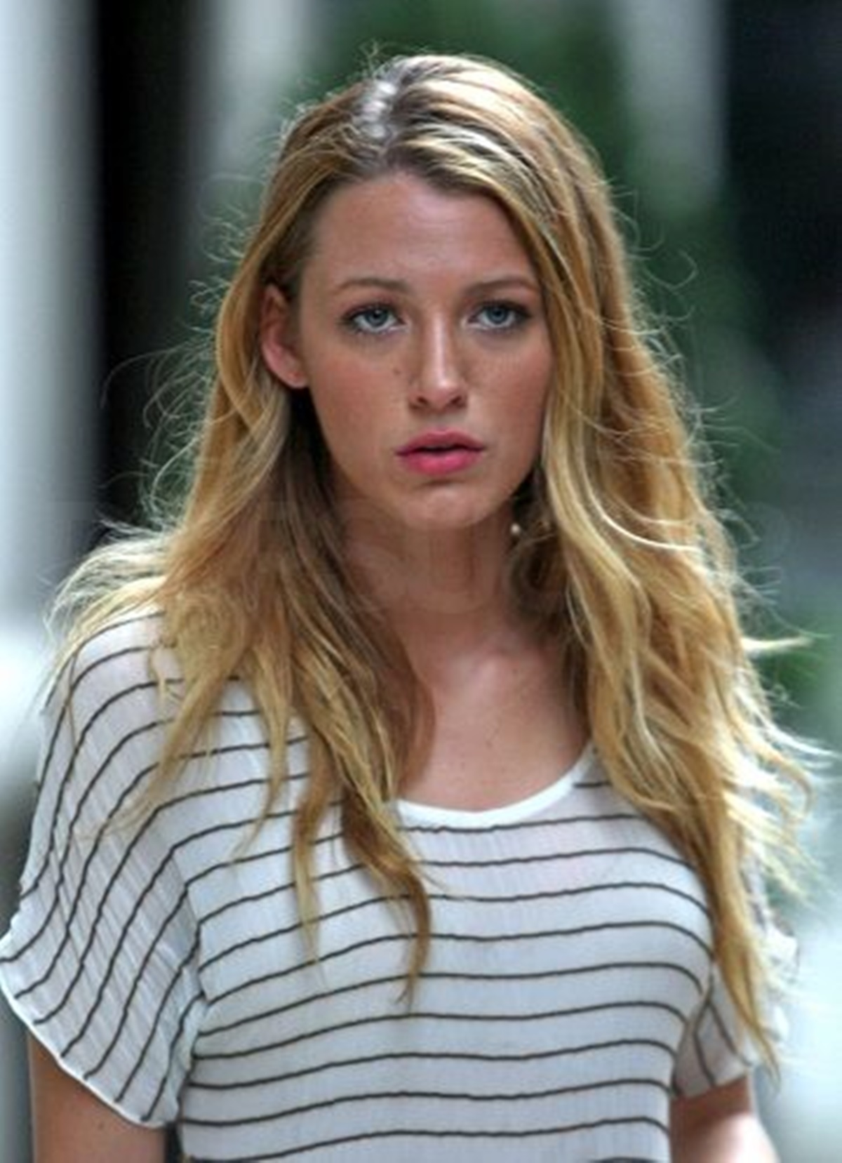Döbbenet! Így néz ki a gyönyörű Blake Lively smink nélkül