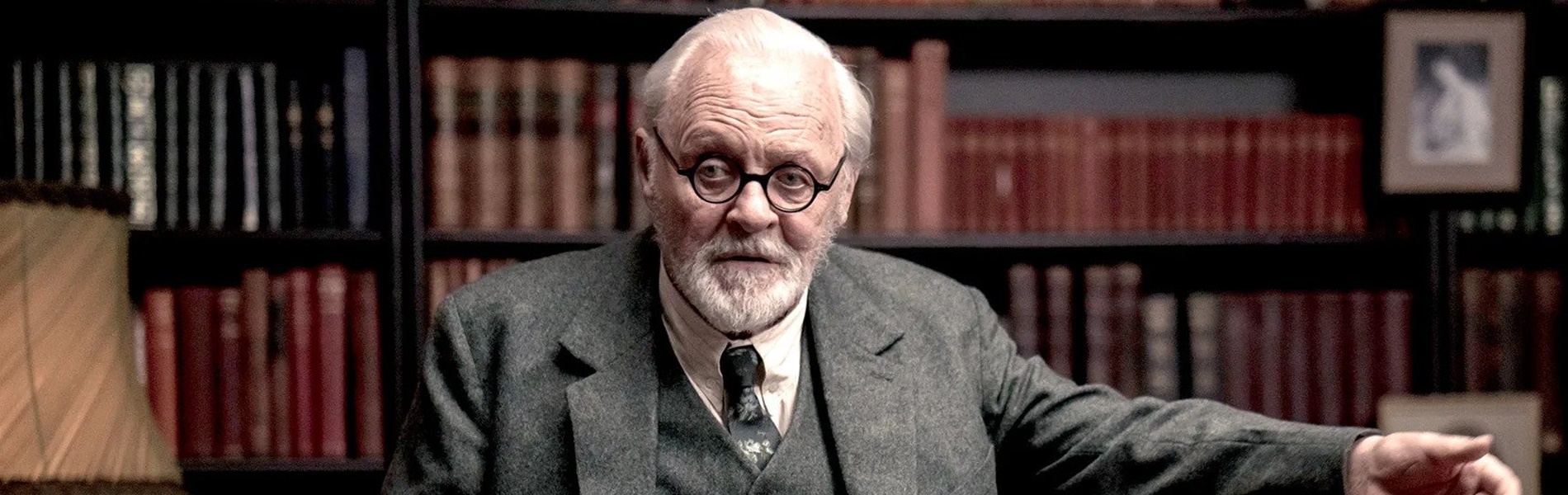 Istenről vitázik Anthony Hopkins az új filmjében - Itt a Freud’s Last Session előzetese!