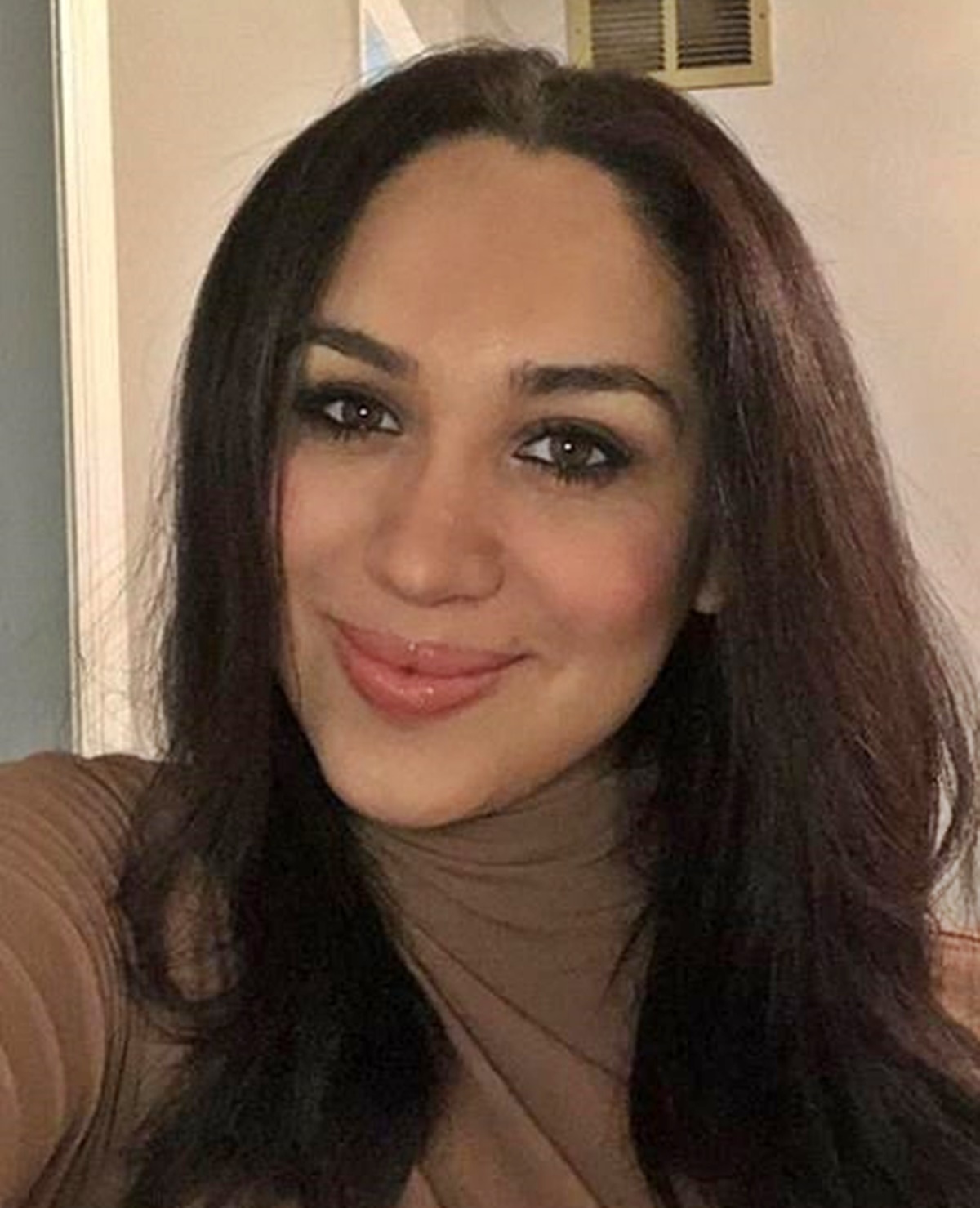 Ez a lány Meghan Markle tökéletes hasonmása - képek