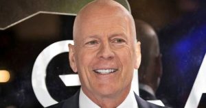 A gyógyíthatatlan beteg Bruce Willis-ről egy szívhez szóló fotót osztott meg a felesége