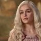 Emilia Clarke elárulta, hogy ki volt vele a legkedvesebb a Trónok harca forgatásán