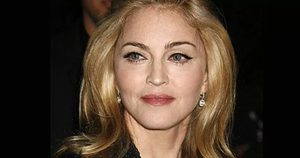 Döbbenet! Így néz ki smink nélkül Madonna