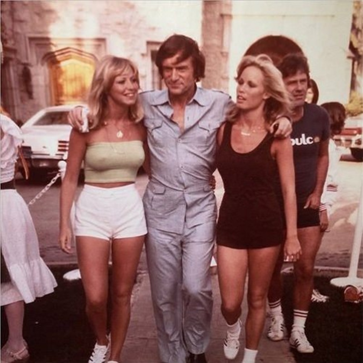 Hugh Hefner fiatalkori fotója – Piszok jóképű volt fiatalon a Playboy atyja
