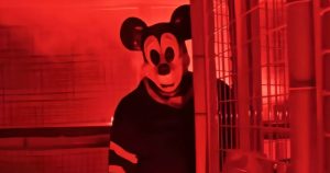 Borzongásra felkészülni, itt a Mickey egeres horrorfilm előzetese! - Mickey's Mouse Trap