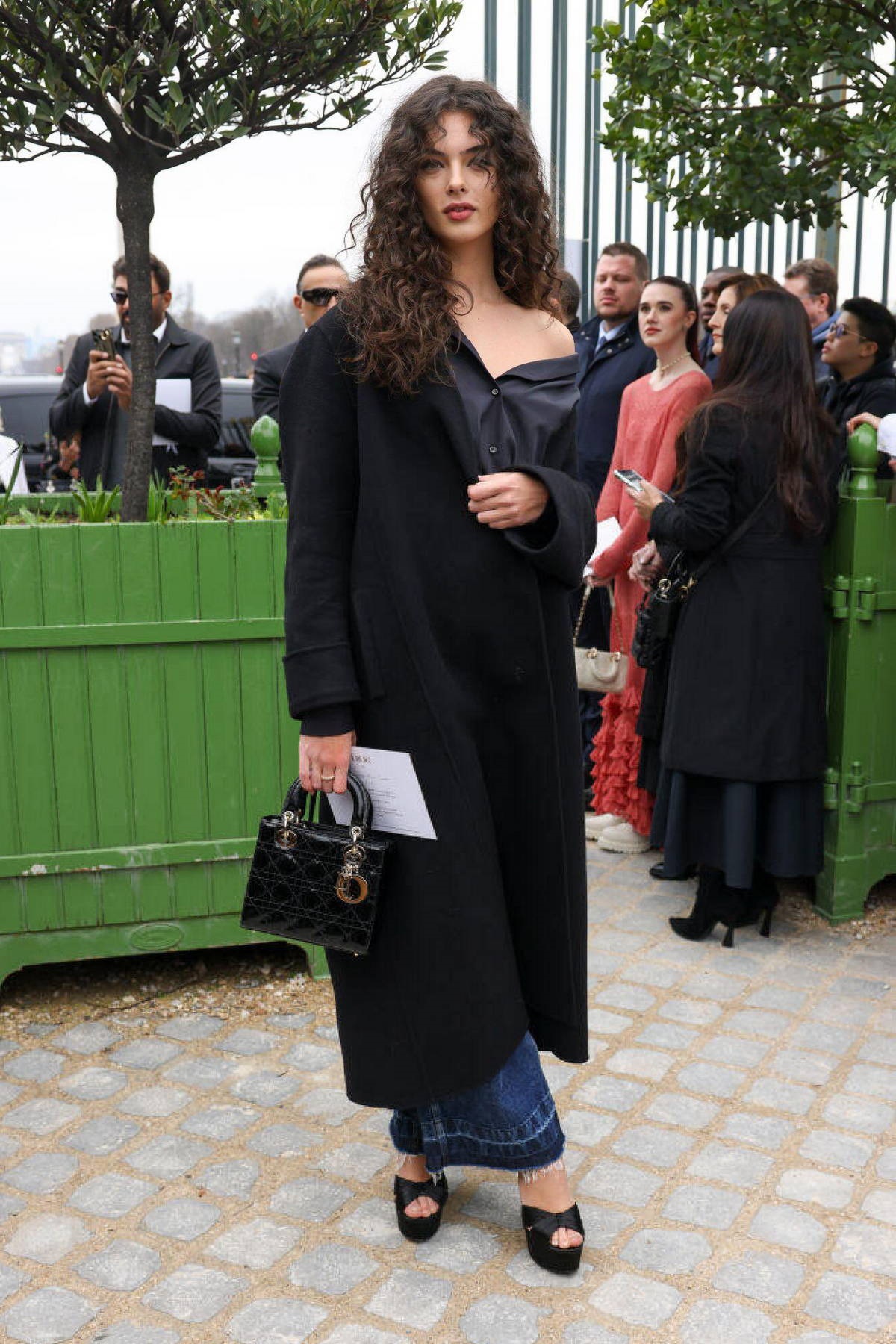 Monica Bellucci 19 éves lánya épp olyan meseszép, mint az anyukája - képek