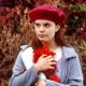 Ő volt a rémisztő, autista kislány Stephen King klasszikusában - A fiatal színésznő ilyen bombázó lett felnőtt korára - Kimberly J. Brown