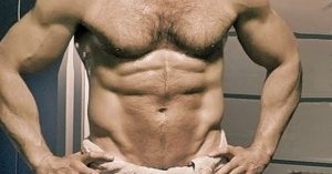 Kitalálod a kockákból, hogy ez melyik filmsztárnak a hasa? Egy felkapott akciósztárról van szó - Jason Statham