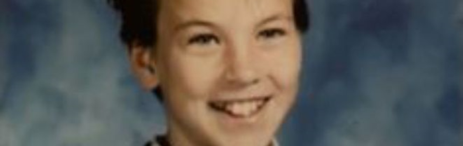 Felismered a képeken látható imádnivaló kisfiút? 43 évesen világhírű színész, sokak kedvenc szuperhőse - Chris Evans