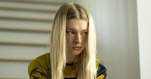 Hunter Schafer gyerekkori fotói különlegesek – Így nézett ki az Eufória sztárja régen, fiúként
