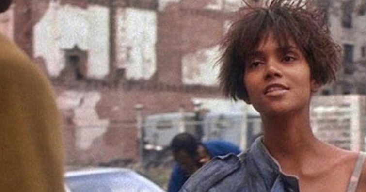 Tudta? Halle Berry nyolc hétig nem fürdött egy film kedvéért