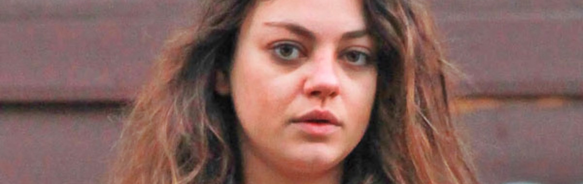 Rájössz, hogy melyik női világsztár van a képen? Smink nélkül szinte fel sem lehet ismerni - Mila Kunis