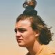 Rájössz, hogy kinek a fia ez a jóképű fiatalember? Az apukája napjaink egyik legkedveltebb színésze - Jack Depp, Johnny Depp fia