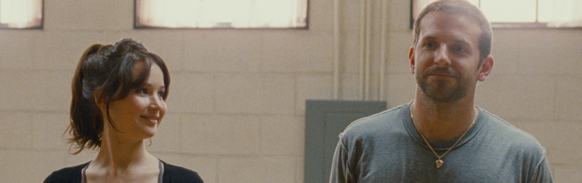 Jennifer Lawrence elárulta, hogy egyszerűen borzasztó volt Bradley Cooperrel csókolózni