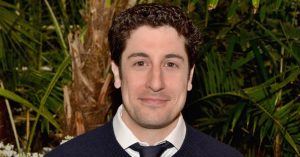 Jason Biggs, az Amerikai pite sztárja még felesége előtt is titokban tartotta függőségét
