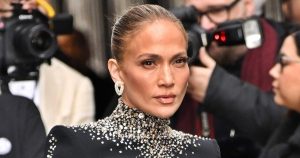 Botrány! Jennifer Lopez 17 éves nembináris lányának megjelenése mindenkit kiakasztott