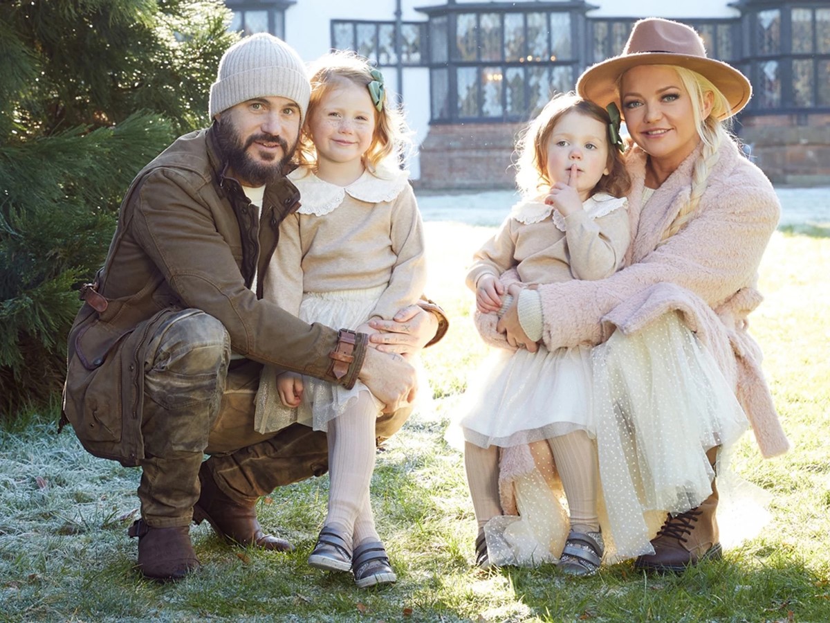 Emlékeztek Abby-re az Őslények kalandoraiból? Ilyen dögös a ma 44 éves színésznő - Hannah Spearritt