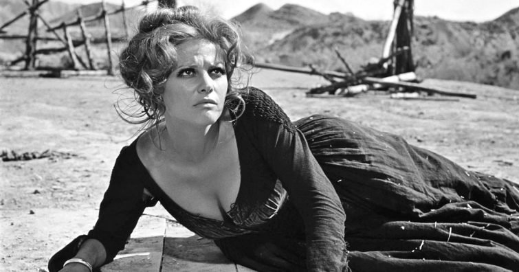 Gyászol a filmvilág: meghalt Claudia Cardinale, a filmtörténet egyik legikonikusabb színésznője