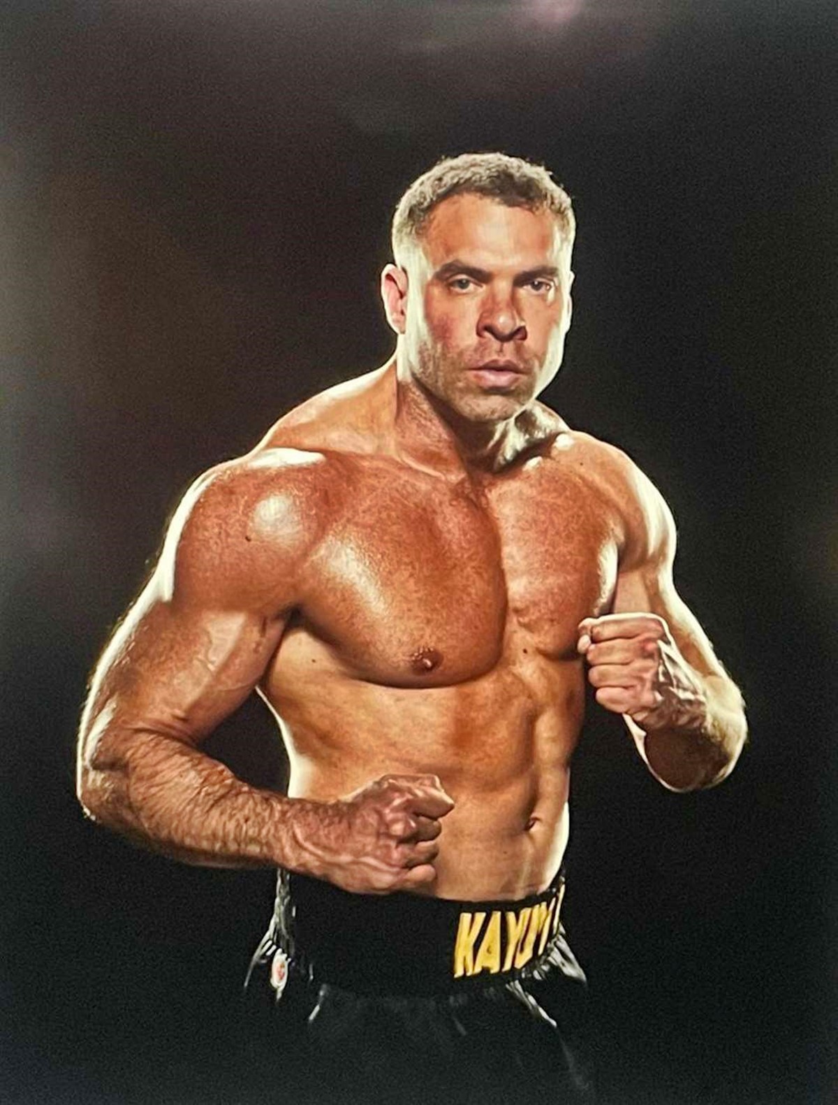 Emlékeztek a The Last of Us sorozat óriási gombás szörnyére? Ez a színész alakítja az ikonikus karaktert