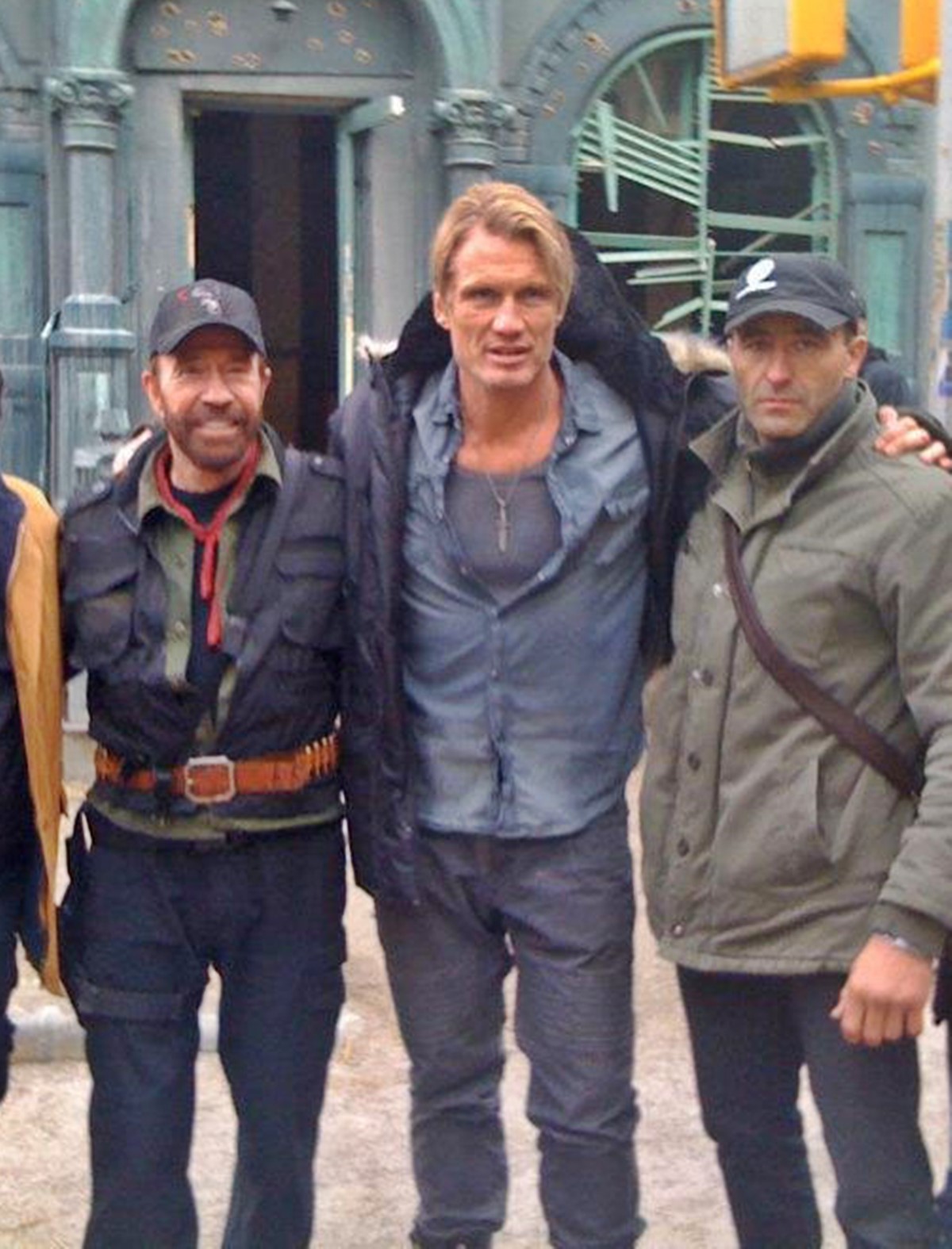 „Példakép volt, aki megmutatta, mit jelent igazán férfinak lenni” – Dolph Lundgren búcsúja Chuck Norristól